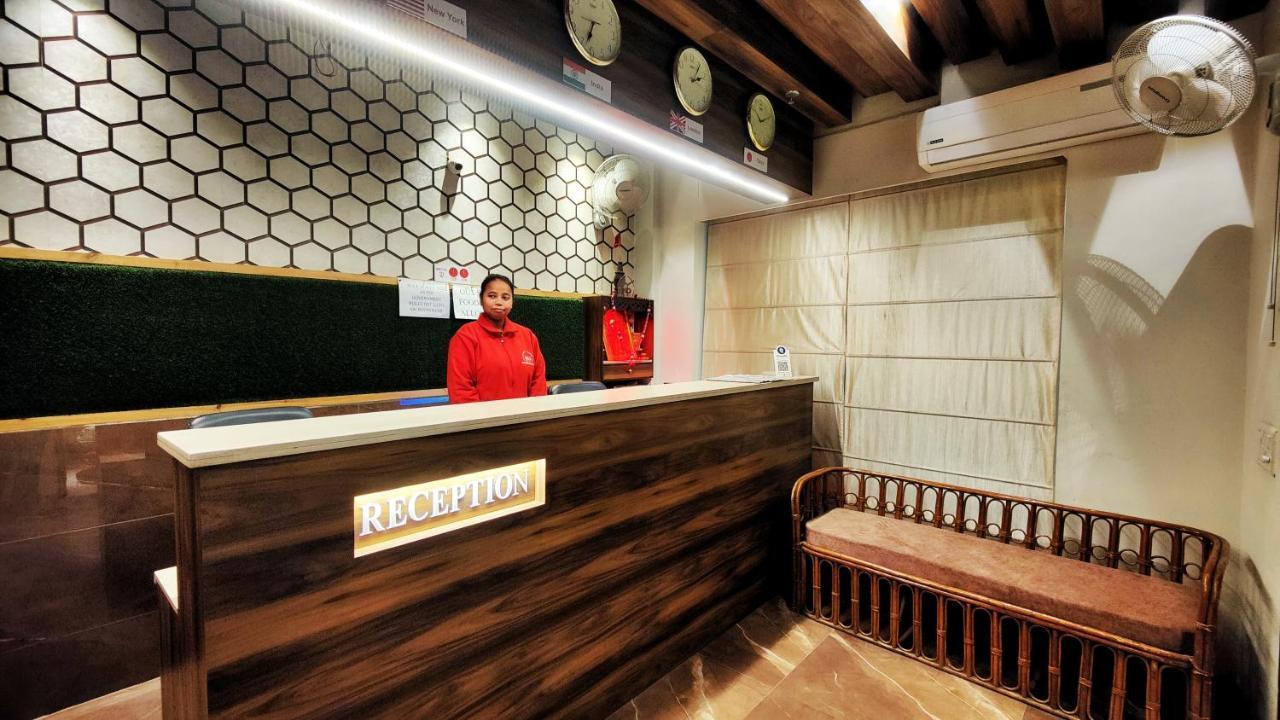 Hotel 21 Next To Chd Railway Station Chandīgarh Extérieur photo