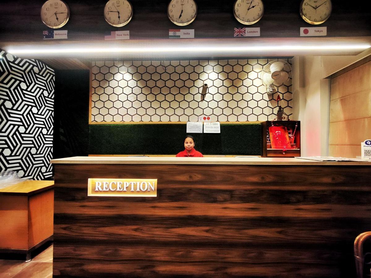 Hotel 21 Next To Chd Railway Station Chandīgarh Extérieur photo