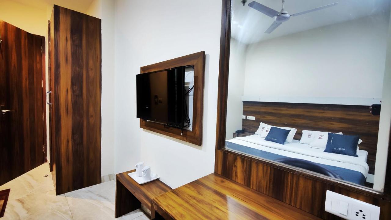 Hotel 21 Next To Chd Railway Station Chandīgarh Extérieur photo