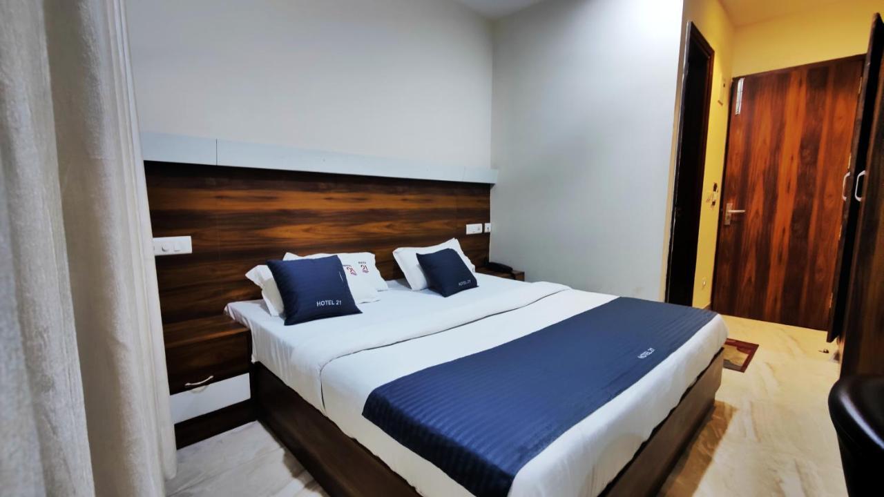 Hotel 21 Next To Chd Railway Station Chandīgarh Extérieur photo