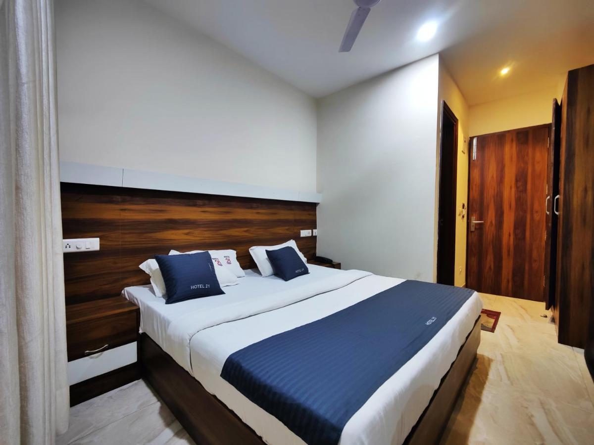 Hotel 21 Next To Chd Railway Station Chandīgarh Extérieur photo